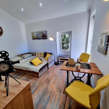 Retro Chic Studio Pula Dış mekan fotoğraf